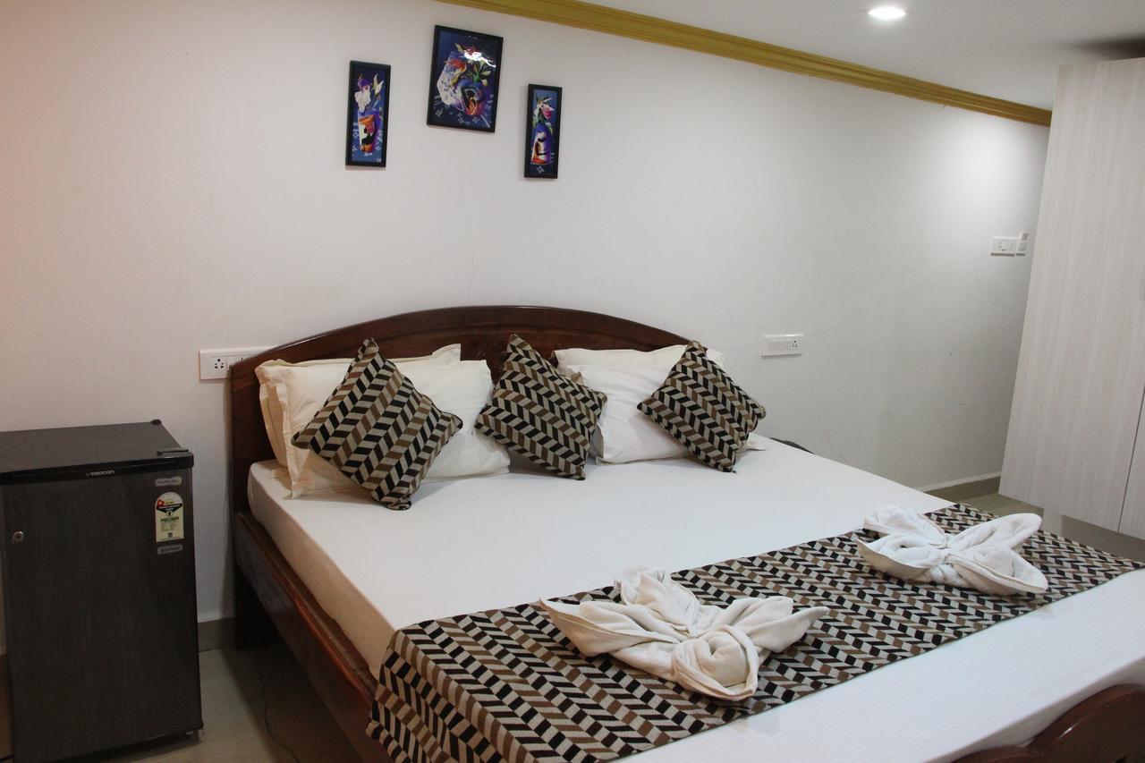 Hotel M R Manfred Calangute Exterior foto
