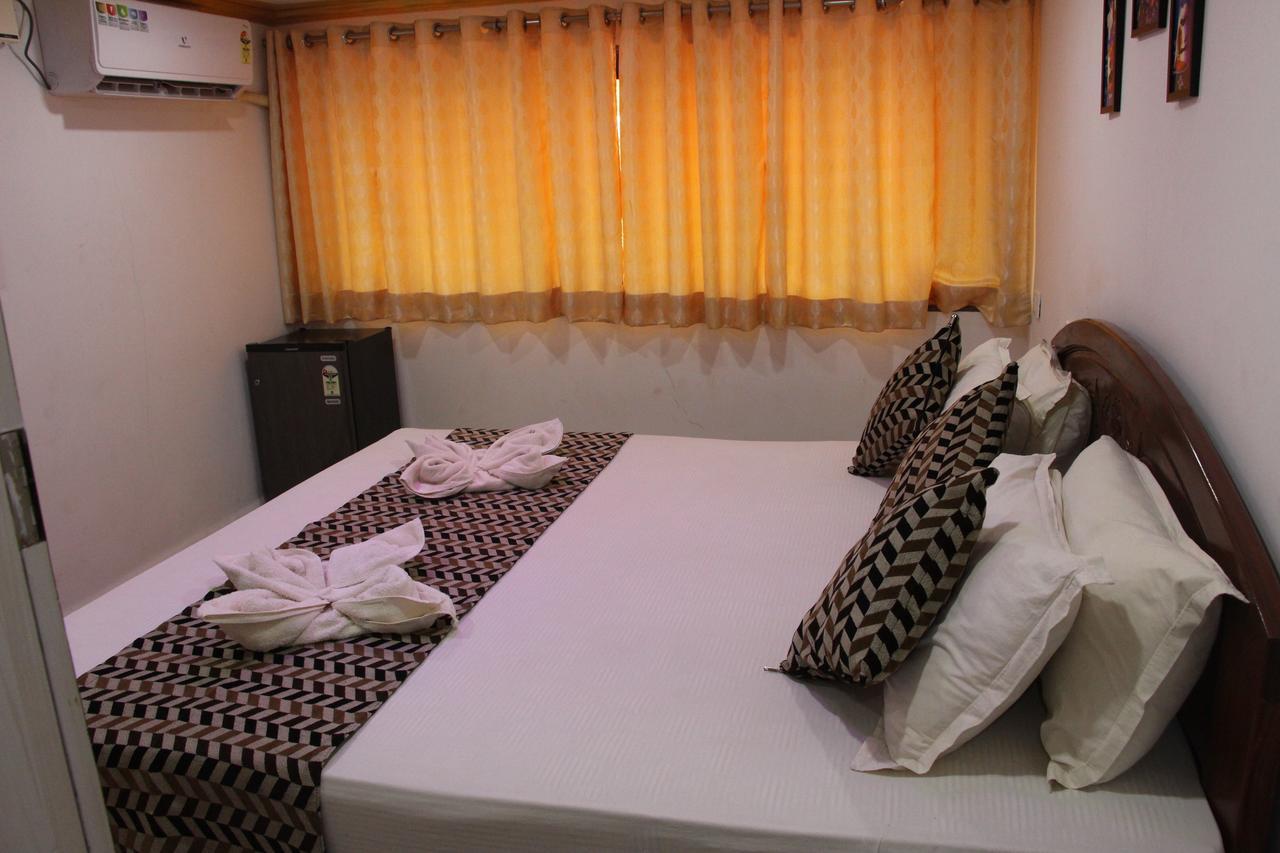 Hotel M R Manfred Calangute Exterior foto